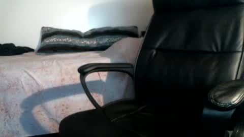 Snapshot of shyboyhugecum2020 chatting on July 21, 2026, 1:30 am shyboyhugecum2020 online show from July 21, 2026, 1:30 am