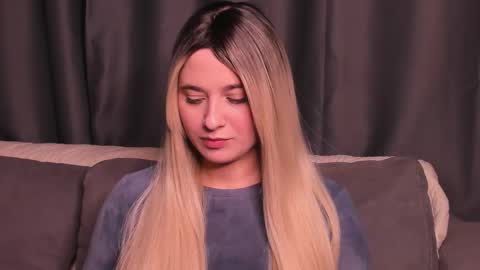 Mary online show from October 18, 2025, 6:08 pm
