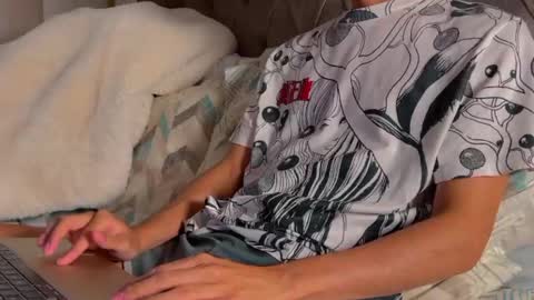 Snapshot of shydude666 chatting on February 24, 2025, 10:25 pm shydude666 online show from February 24, 2025, 10:25 pm