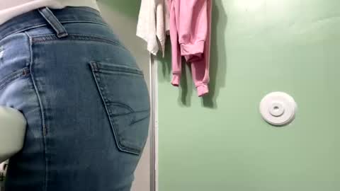 Sasha online show from February 9, 2025, 8:34 pm