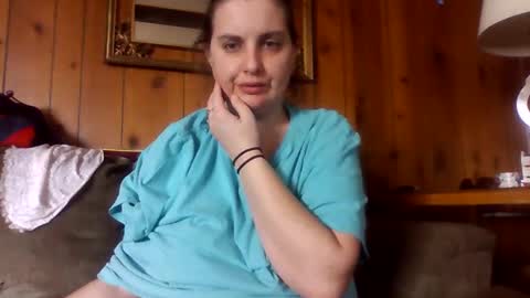 shylee538825 online show from November 16, 2025, 4:01 pm