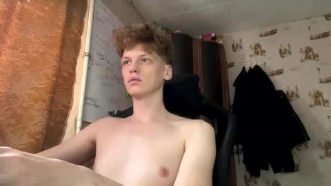 Snapshot of shyredstar chatting on December 14, 2025, 7:36 am Tom and Betty online show from December 14, 2025, 7:36 am