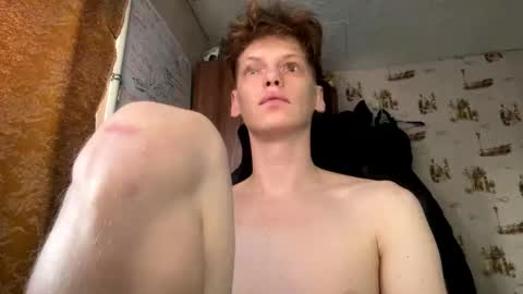 Snapshot of shyredstar chatting on December 16, 2025, 6:29 am Tom and Betty online show from December 16, 2025, 6:29 am