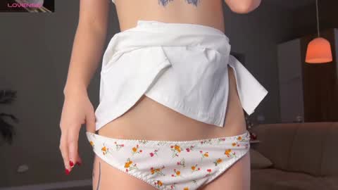 Aurora online show from February 2, 2025, 8:35 am