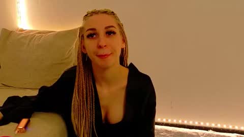 Anastasia online show from December 15, 2025, 7:01 am