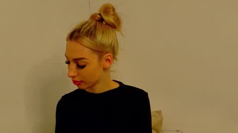 Anastasia online show from January 11, 2026, 12:54 pm