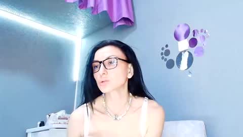 Siaconna online show from June 10, 2026, 11:31 am