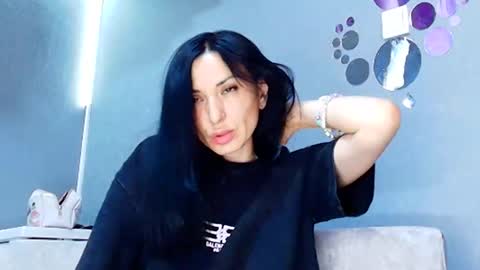 Siaconna online show from June 11, 2026, 9:51 am