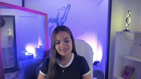 Snapshot of siafoxx_ chatting on April 2, 2026, 11:02 pm siafoxx_ online show from April 2, 2026, 11:02 pm