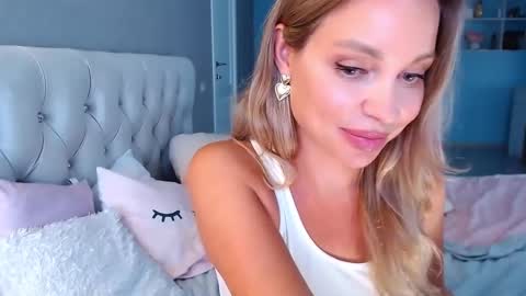 Snapshot of sialone chatting on December 5, 2024, 6:43 am sialone online show from December 5, 2024, 6:43 am