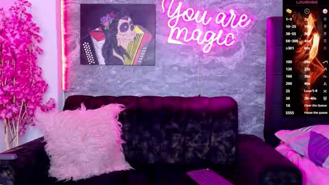 Snapshot of siamarlin chatting on December 5, 2025, 8:16 pm siamarlin online show from December 5, 2025, 8:16 pm