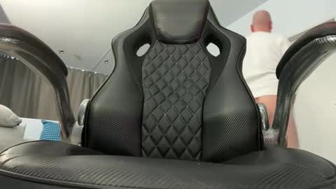 sic5858 online show from February 16, 2026, 1:07 pm