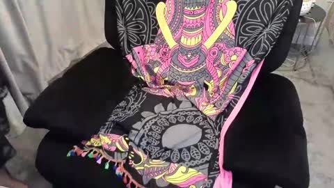 Snapshot of sidnney chatting on December 3, 2025, 4:31 am sidnney online show from December 3, 2025, 4:31 am