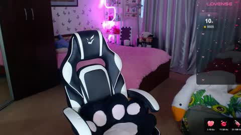 Sidny online show from February 11, 2026, 5:01 am