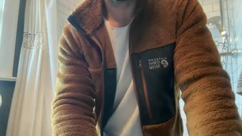 Snapshot of sie273 chatting on November 14, 2025, 3:33 pm sie273 online show from November 14, 2025, 3:33 pm