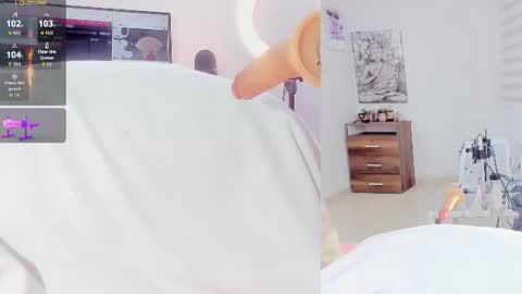 Snapshot of sieena_ chatting on June 30, 2026, 9:10 am Sieena online show from June 30, 2026, 9:10 am