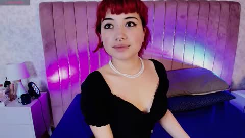 Snapshot of sienna_desiree chatting on December 15, 2025, 11:36 am Sienna Desieree online show from December 15, 2025, 11:36 am