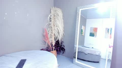 sienna_glow online show from March 25, 2026, 2:23 pm