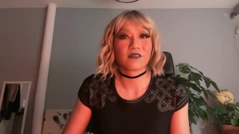 Snapshot of siennawyn4you chatting on January 18, 2025, 7:49 am Sienna online show from January 18, 2025, 7:49 am
