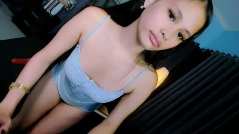 Snapshot of sierracoxriches chatting on April 25, 2026, 1:41 pm Belle online show from April 25, 2026, 1:41 pm
