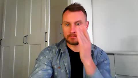 Orlando online show from October 11, 2025, 8:02 am