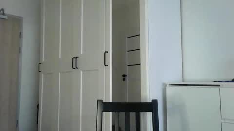 Orlando online show from November 11, 2025, 12:27 pm