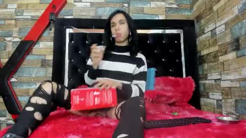 Snapshot of silacitex_effys chatting on December 5, 2025, 11:52 am Silacitex online show from December 5, 2025, 11:52 am