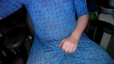 Snapshot of silent63 chatting on February 17, 2025, 10:18 am silent63 online show from February 17, 2025, 10:18 am