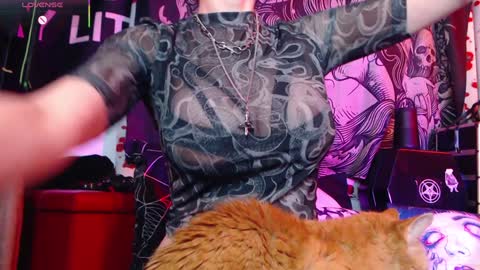 Allmylinkssilentmary666 online show from January 16, 2026, 3:49 pm