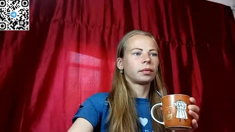 JULIANA online show from May 23, 2026, 11:47 am