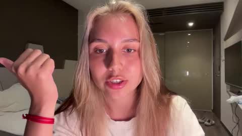 Snapshot of silicia_lu chatting on February 14, 2026, 11:07 am You fav Miss Si online show from February 14, 2026, 11:07 am