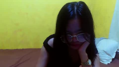 Snapshot of silkykitten_ chatting on November 17, 2025, 2:12 pm silkykitten_ online show from November 17, 2025, 2:12 pm