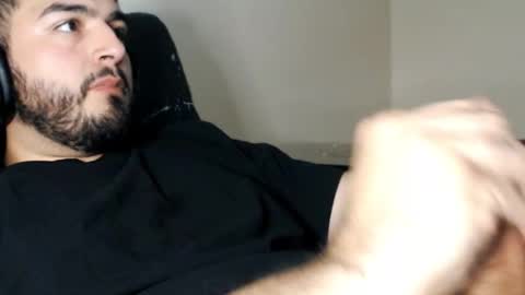 Alvaro online show from October 4, 2025, 4:38 pm