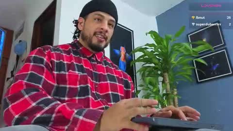 silvabranko online show from December 3, 2025, 2:41 am