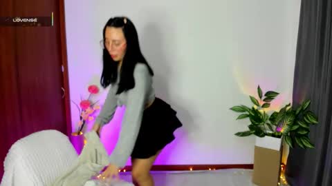 Snapshot of silvanna_moore chatting on November 27, 2025, 2:13 am Silvanna online show from November 27, 2025, 2:13 am