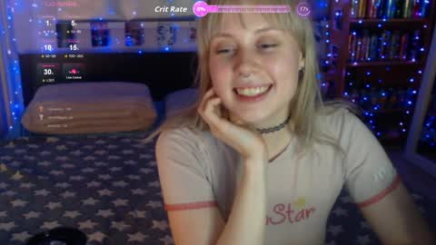 Snapshot of silvercherub chatting on April 22, 2026, 9:38 pm silvercherub online show from April 22, 2026, 9:38 pm