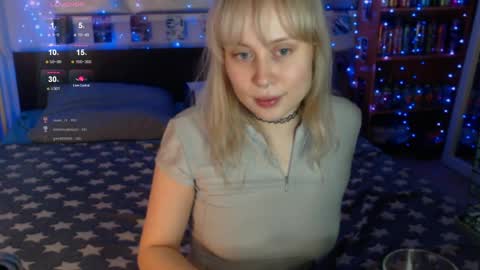 Snapshot of silvercherub chatting on May 23, 2026, 9:30 pm silvercherub online show from May 23, 2026, 9:30 pm