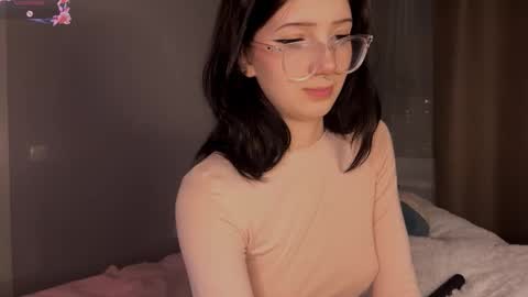 Snapshot of silverflower_ chatting on March 12, 2026, 6:25 pm Riya online show from March 12, 2026, 6:25 pm