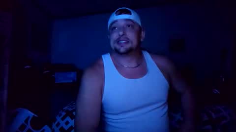 Snapshot of silverfox706 chatting on April 22, 2026, 5:32 am Jay Silverfox706 online show from April 22, 2026, 5:32 am