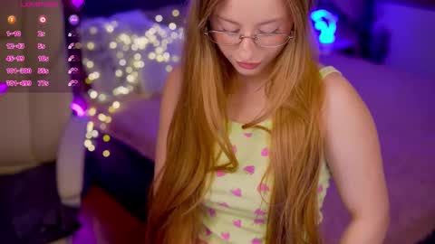  Kristina Kris  online show from November 15, 2025, 2:46 pm