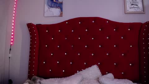 silvia_ls online show from March 6, 2025, 1:27 am