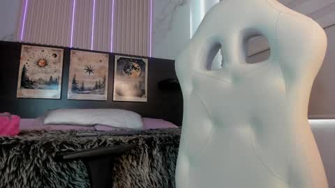 silvia online show from January 21, 2025, 3:10 pm