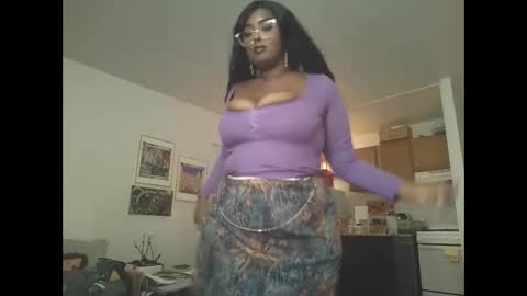 Simin Fox online show from September 28, 2025, 2:06 am