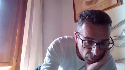 Snapshot of simmeturbate chatting on May 9, 2026, 2:33 pm Italiandaddyitalydickassbottomassholecomshowmasturbatenudeboyitalyatleticcutemuscolarhardcockdickboy online show from May 9, 2026, 2:33 pm