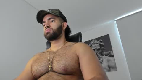 Snapshot of simon_leon01 chatting on June 16, 2026, 12:08 pm simon_leon01 online show from June 16, 2026, 12:08 pm