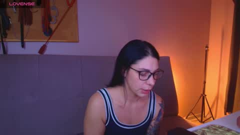 simona_moonshine online show from January 13, 2026, 4:56 pm
