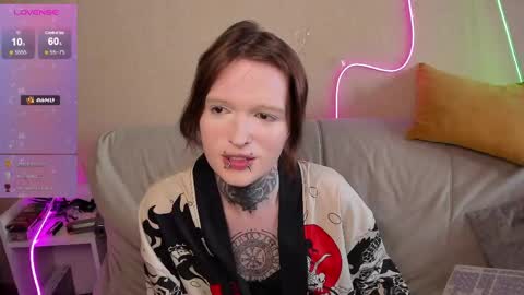 Snapshot of simona_rain chatting on April 28, 2026, 10:31 am Simona online show from April 28, 2026, 10:31 am