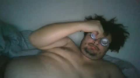 Snapshot of simonaclausen chatting on April 7, 2026, 7:36 pm Simon online show from April 7, 2026, 7:36 pm