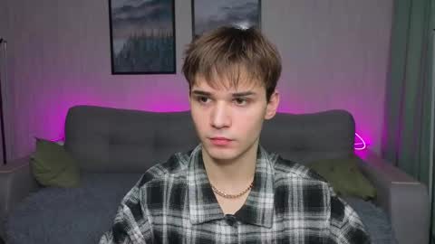 Alex online show from April 17, 2026, 11:02 am