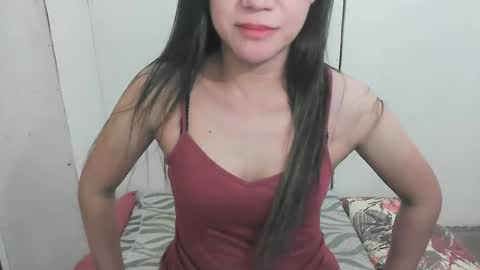 marisweet online show from April 15, 2026, 11:50 am